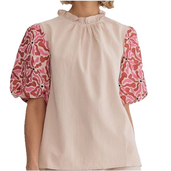 entro Tops - Entro Top Embroidered Puff Sleeves Size J-Was vibes NWT Beautiful Elegant